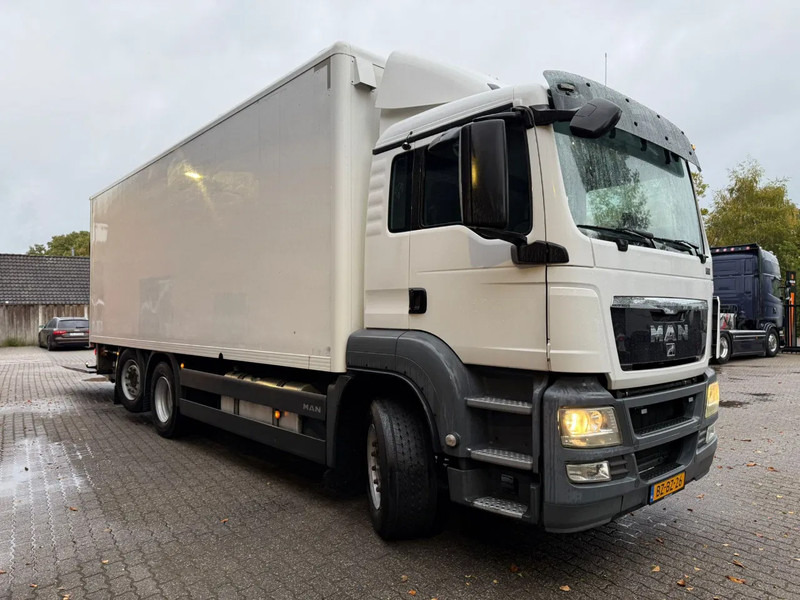 MAN TGS 26.320 Koffer Stuuras AHK 3.000KG LBW 373.230KM! NL Truck APK/TUV 18-03-2026 - Box truck: picture 2 MAN TGS 26.320 Koffer Stuuras AHK 3.000KG LBW 373.230KM! NL Truck APK/TUV 18-03-2026 - Box truck: picture 2