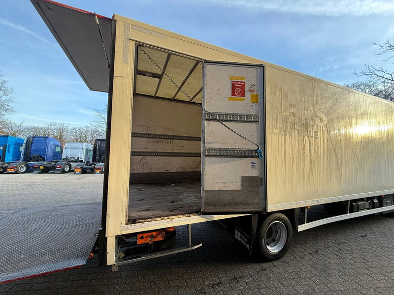 Box truck Renault D 12 150 WIDE 7.3M LBW Airco 322.090KM! NL Truck: picture 19