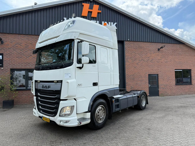 DAF XF 460 SSC Super Space Standairco NL Truck - Tractor unit: picture 1 DAF XF 460 SSC Super Space Standairco NL Truck - Tractor unit: picture 1