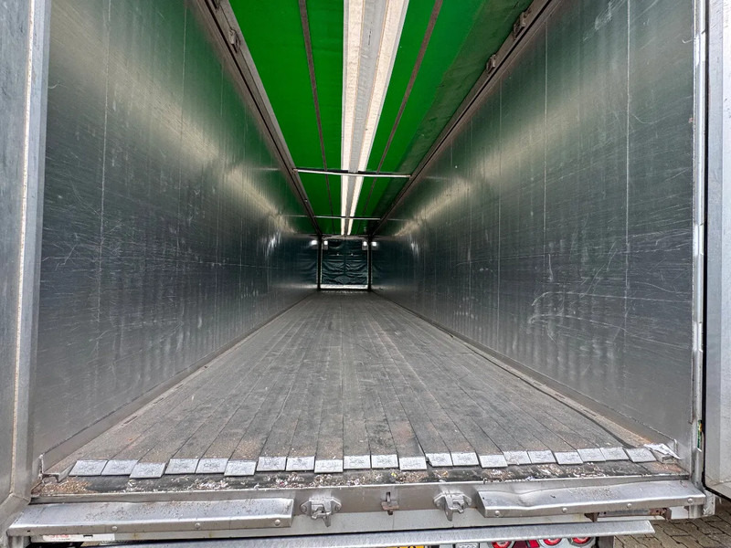 Kraker K-Force 92m3 Special! Side skirts, 8MM Cargo floor, Silver - Walking floor semi-trailer: picture 5 Kraker K-Force 92m3 Special! Side skirts, 8MM Cargo floor, Silver - Walking floor semi-trailer: picture 5