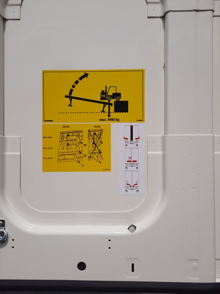 Krone BDF-System, 7.450 mm lang - Swap body - box: picture 3 Krone BDF-System, 7.450 mm lang - Swap body - box: picture 3