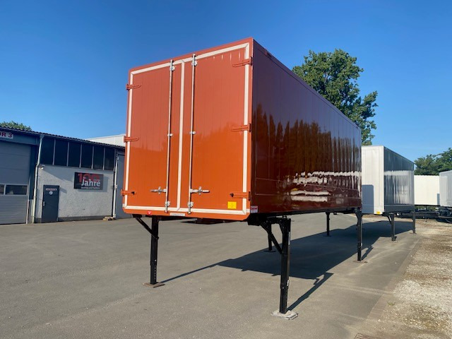 Krone BDF-System 7.45m, LACK NEU! Durchladesystem: Heck Portaltüren vorne und Hinten - Swap body - box: picture 1 Krone BDF-System 7.45m, LACK NEU! Durchladesystem: Heck Portaltüren vorne und Hinten - Swap body - box: picture 1