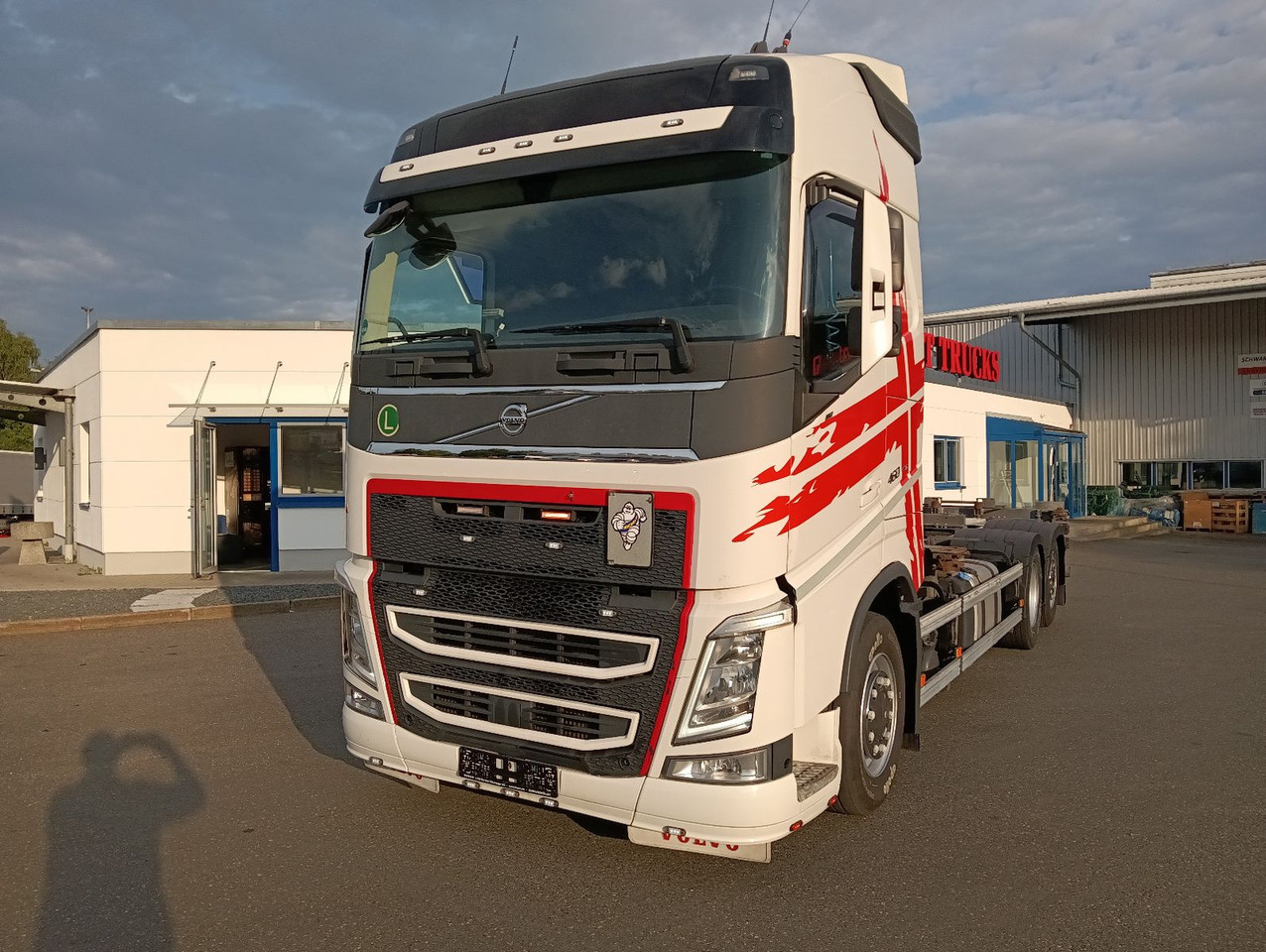 Volvo FH 460 Globe "VIN-LB"MultiBDF I-PARC LENKACHSE - Container transporter/ Swap body truck: picture 3 Volvo FH 460 Globe "VIN-LB"MultiBDF I-PARC LENKACHSE - Container transporter/ Swap body truck: picture 3