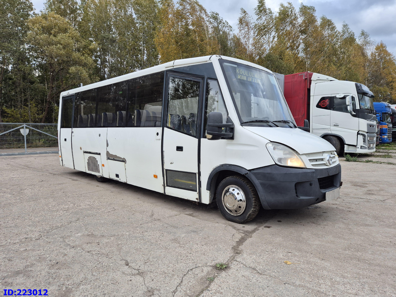 IVECO Daily 50C18 - 23-seater - Coach: picture 4 IVECO Daily 50C18 - 23-seater - Coach: picture 4