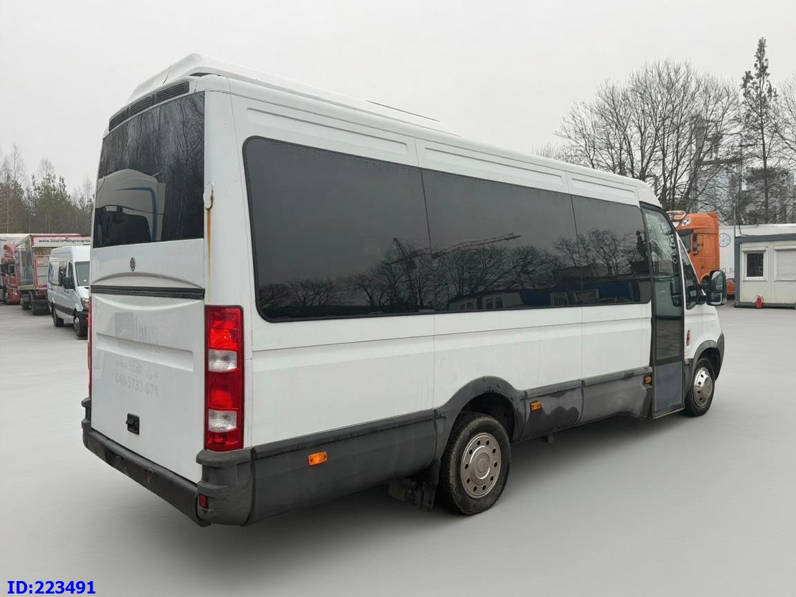IVECO Daily Strada 17-seater Euro5 - Coach: picture 5 IVECO Daily Strada 17-seater Euro5 - Coach: picture 5