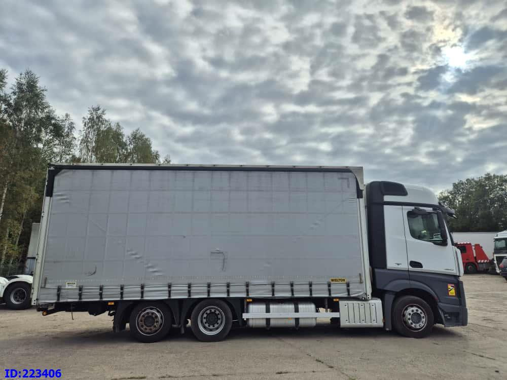 MERCEDES-BENZ Actros 2542 6x2 Euro6 - Curtain side truck: picture 5 MERCEDES-BENZ Actros 2542 6x2 Euro6 - Curtain side truck: picture 5