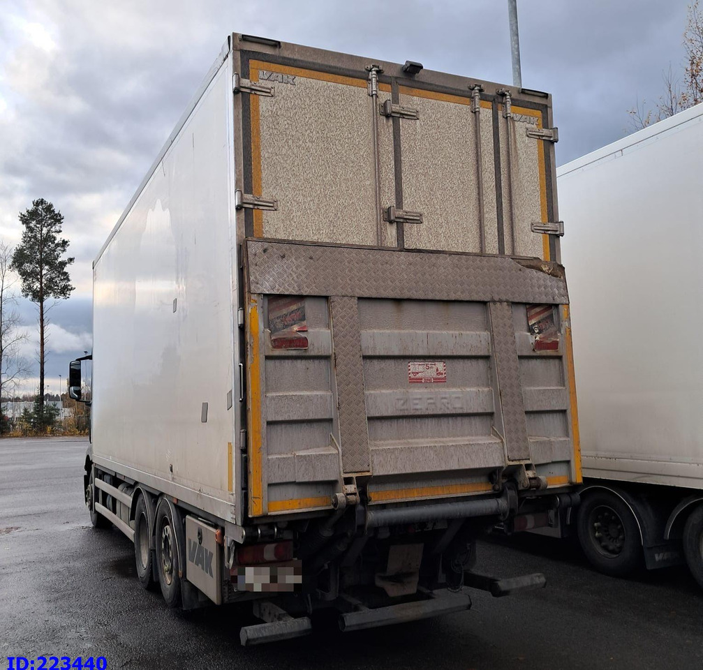 MERCEDES-BENZ Actros 2551 6x2 Euro6 - Refrigerated truck: picture 4 MERCEDES-BENZ Actros 2551 6x2 Euro6 - Refrigerated truck: picture 4
