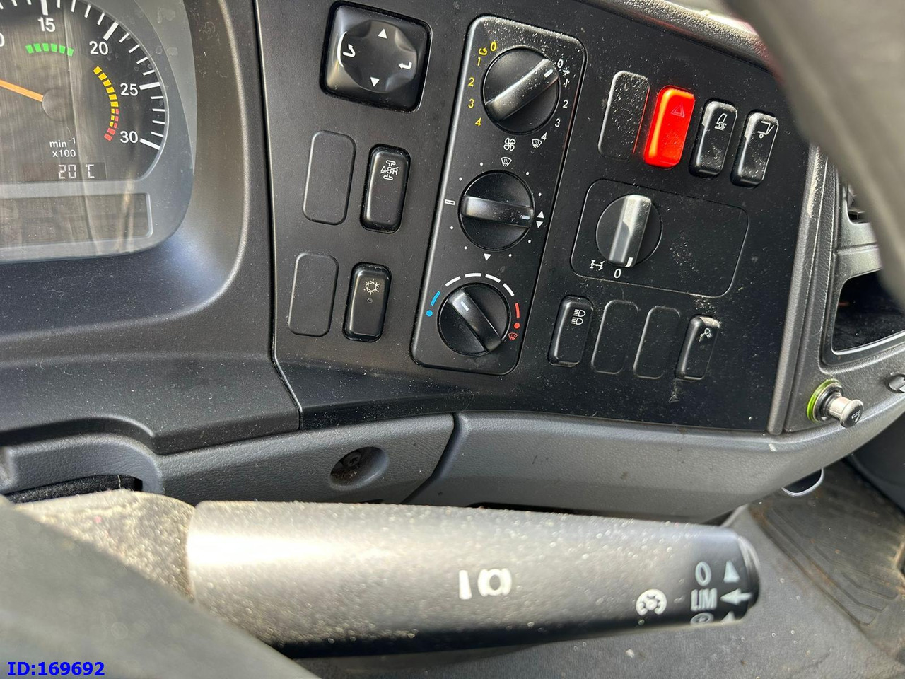 Refrigerated truck MERCEDES-BENZ Atego 1218 - Euro5: picture 20