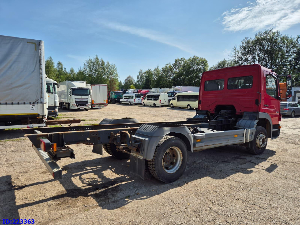 MERCEDES-BENZ Atego 1218 - Full steel - Manual (3 seats) - Cab chassis truck: picture 5 MERCEDES-BENZ Atego 1218 - Full steel - Manual (3 seats) - Cab chassis truck: picture 5