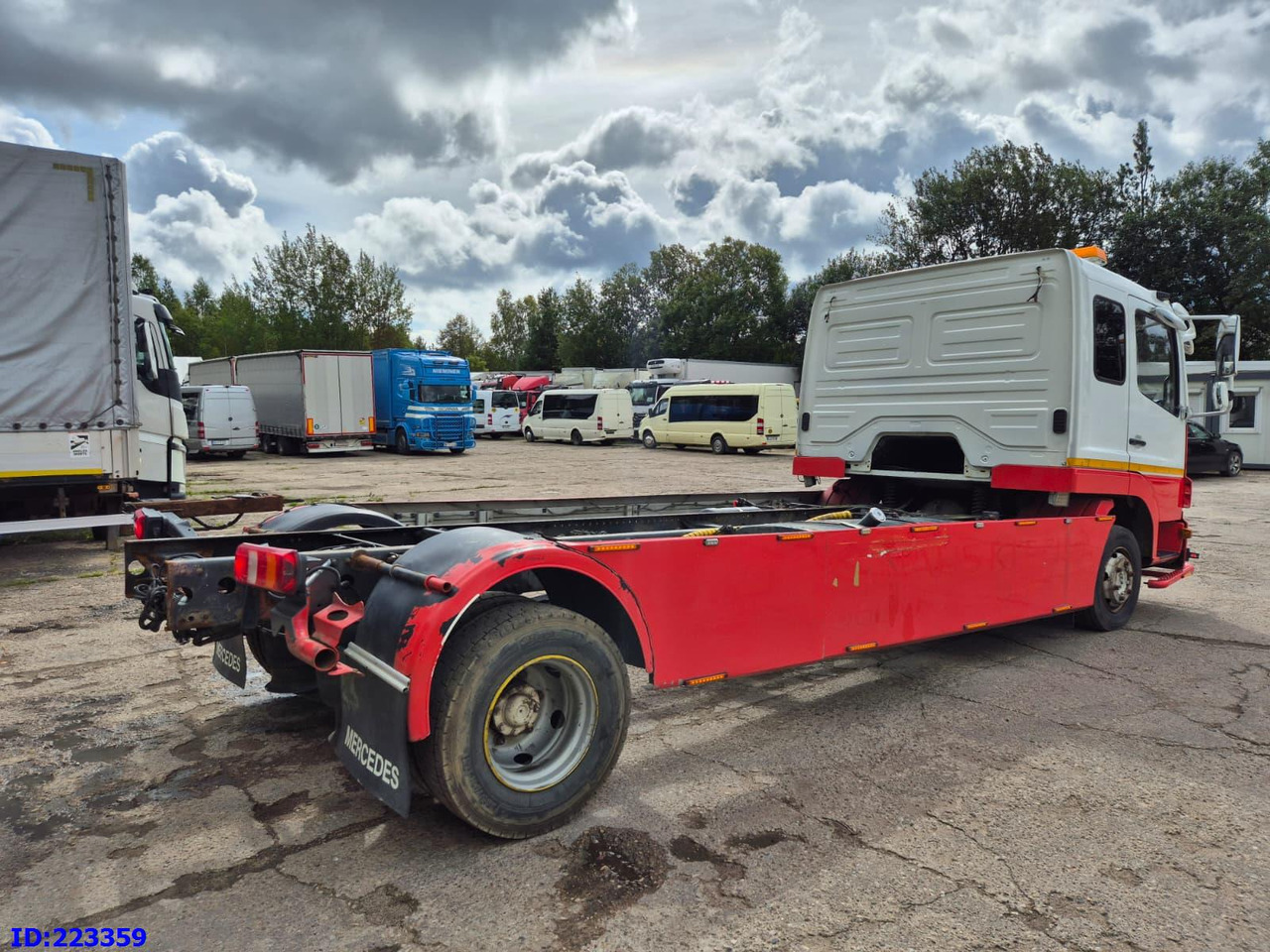 MERCEDES-BENZ Atego 1224 - Cab chassis truck: picture 4 MERCEDES-BENZ Atego 1224 - Cab chassis truck: picture 4