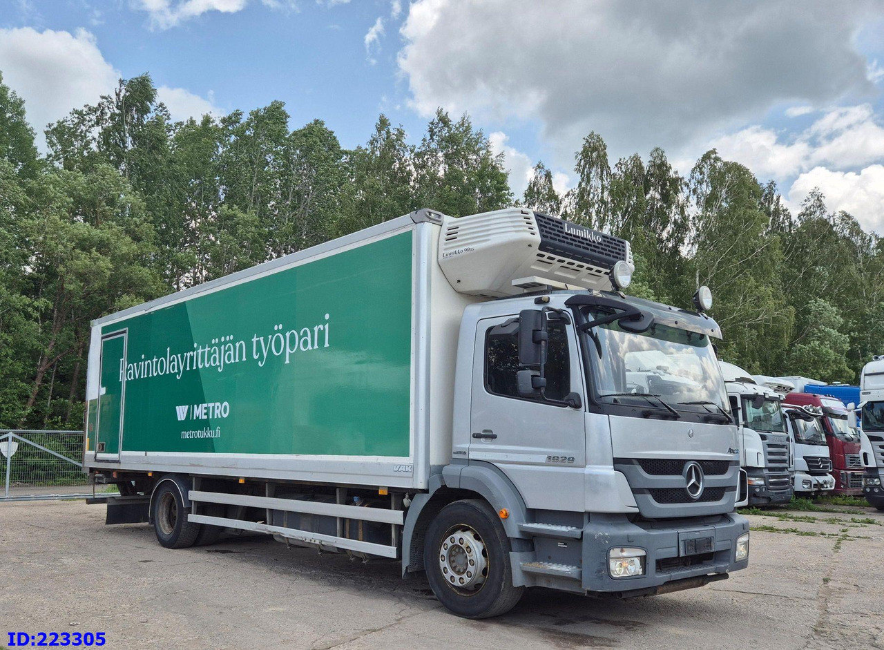 MERCEDES-BENZ Axor 1829 Euro5 Manual + Tail lift - Refrigerated truck: picture 4 MERCEDES-BENZ Axor 1829 Euro5 Manual + Tail lift - Refrigerated truck: picture 4
