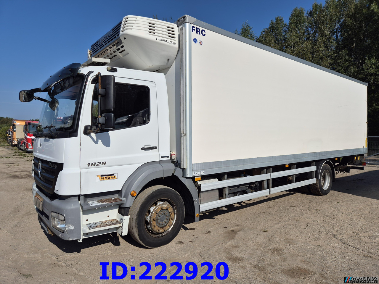 MERCEDES-BENZ Axor 1829 Manual + Tail lift - Refrigerated truck: picture 1 MERCEDES-BENZ Axor 1829 Manual + Tail lift - Refrigerated truck: picture 1