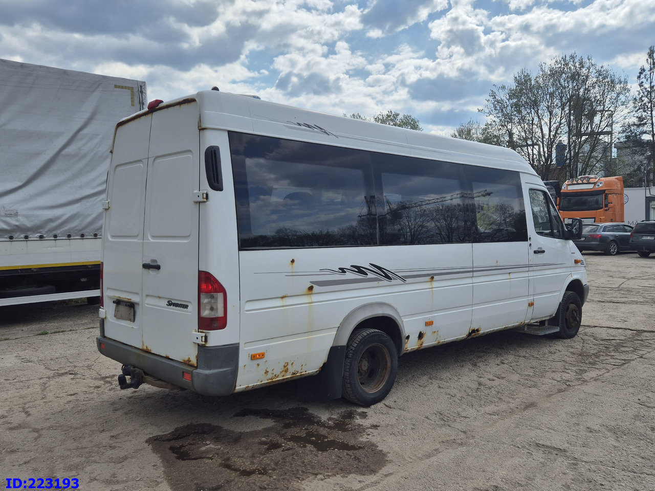 MERCEDES-BENZ Sprinter 416 VIP AC 17-seater - Minibus, People carrier: picture 5 MERCEDES-BENZ Sprinter 416 VIP AC 17-seater - Minibus, People carrier: picture 5