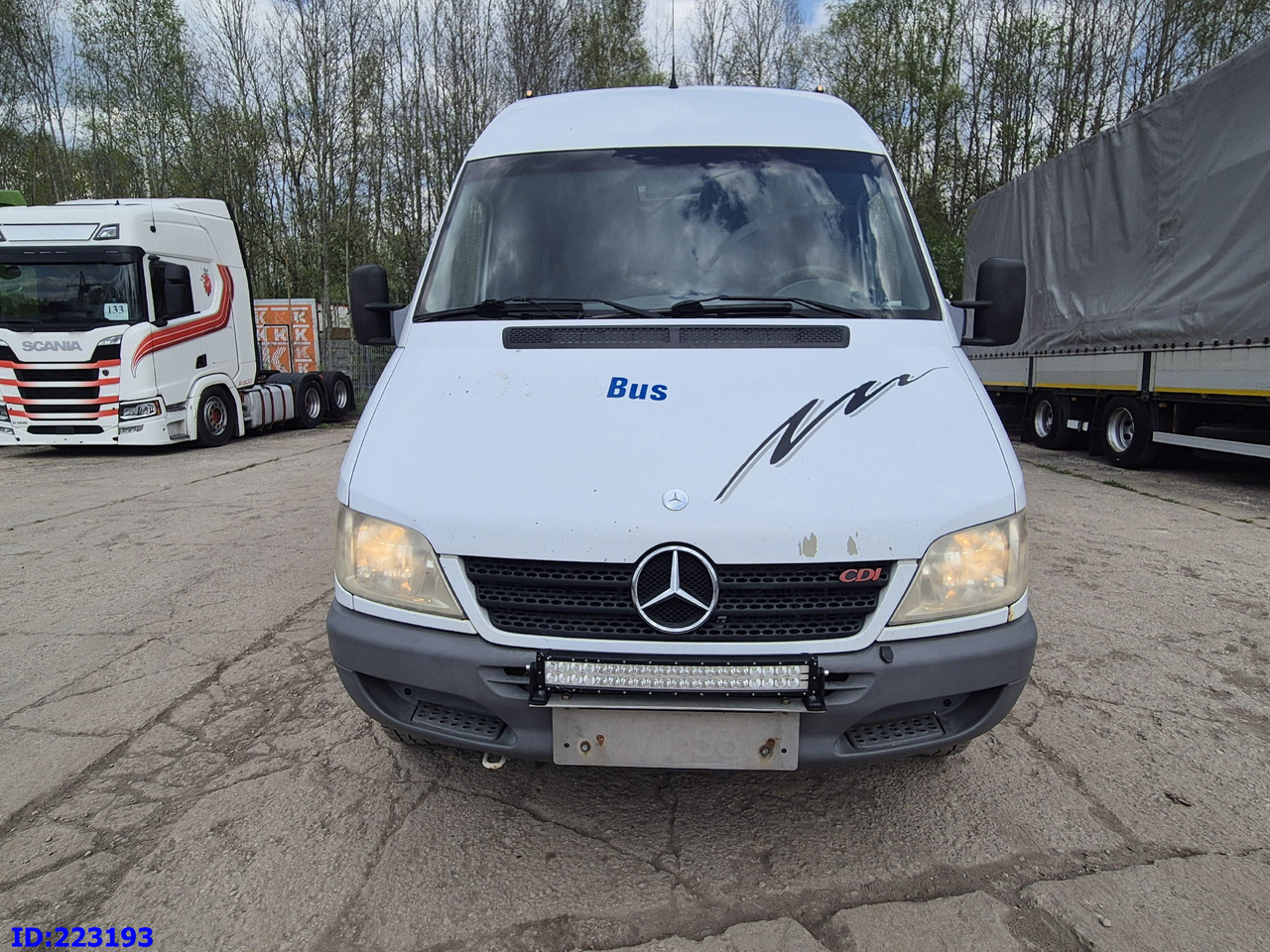 MERCEDES-BENZ Sprinter 416 VIP AC 17-seater - Minibus, People carrier: picture 2 MERCEDES-BENZ Sprinter 416 VIP AC 17-seater - Minibus, People carrier: picture 2
