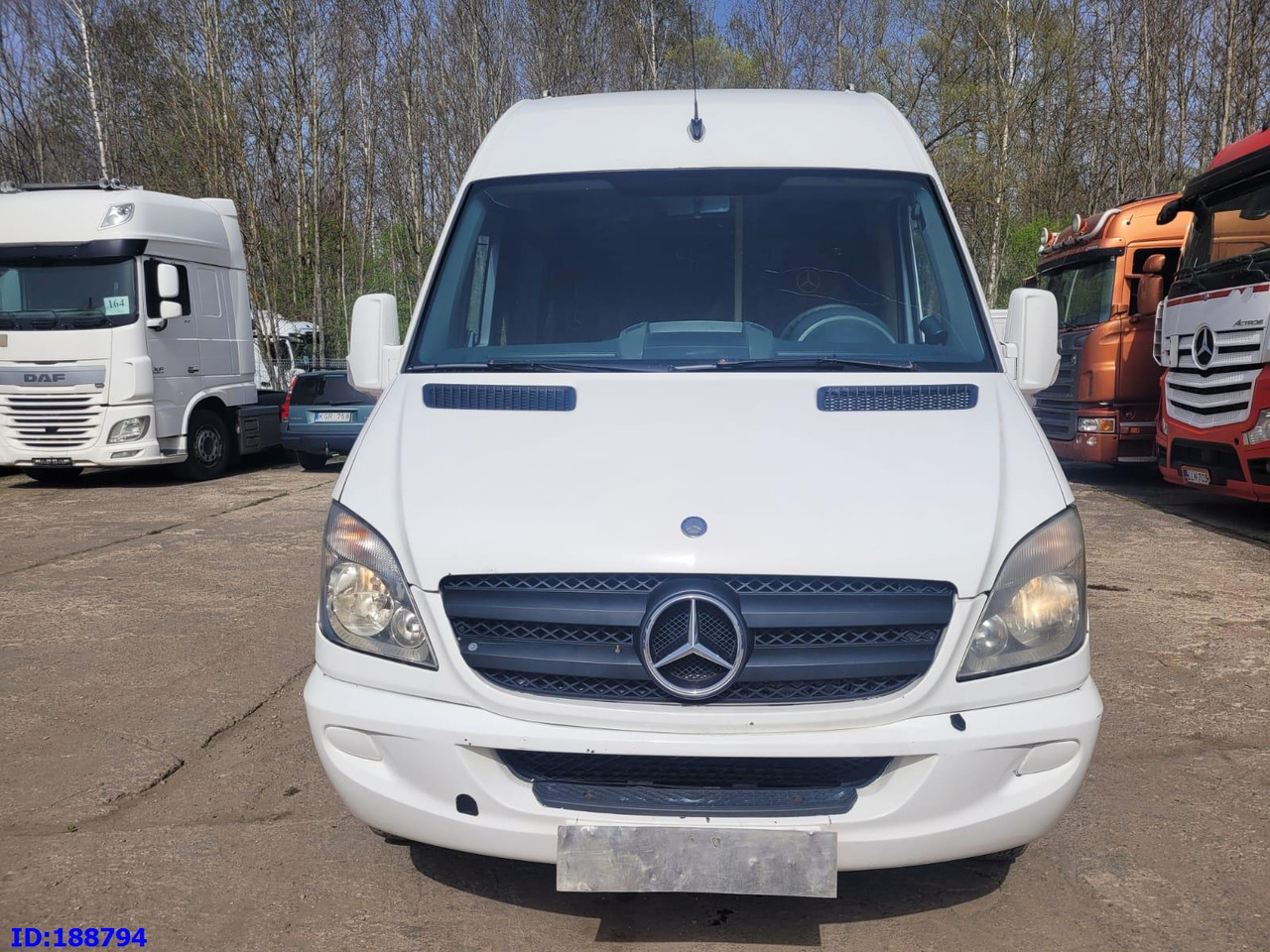 MERCEDES-BENZ Sprinter 518 - Kasten VIP - 20 Seater - Coach: picture 2 MERCEDES-BENZ Sprinter 518 - Kasten VIP - 20 Seater - Coach: picture 2