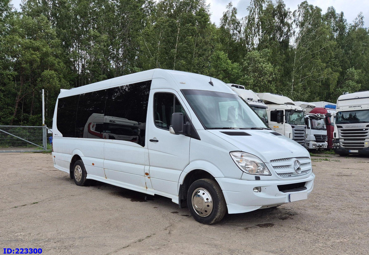 MERCEDES-BENZ Sprinter 518 VIP - 17 Seater - Minibus, People carrier: picture 4 MERCEDES-BENZ Sprinter 518 VIP - 17 Seater - Minibus, People carrier: picture 4