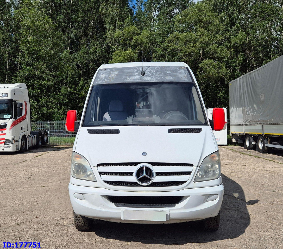 MERCEDES-BENZ Sprinter 518 - VIP - 17-seater - Minibus, People carrier: picture 2 MERCEDES-BENZ Sprinter 518 - VIP - 17-seater - Minibus, People carrier: picture 2