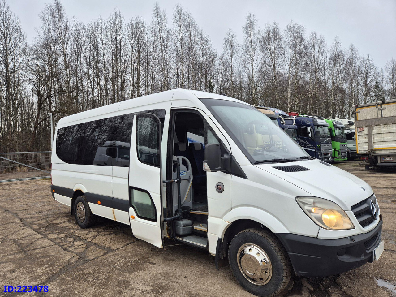 MERCEDES-BENZ Sprinter 518 - VIP - 20-seater - Coach: picture 1 MERCEDES-BENZ Sprinter 518 - VIP - 20-seater - Coach: picture 1
