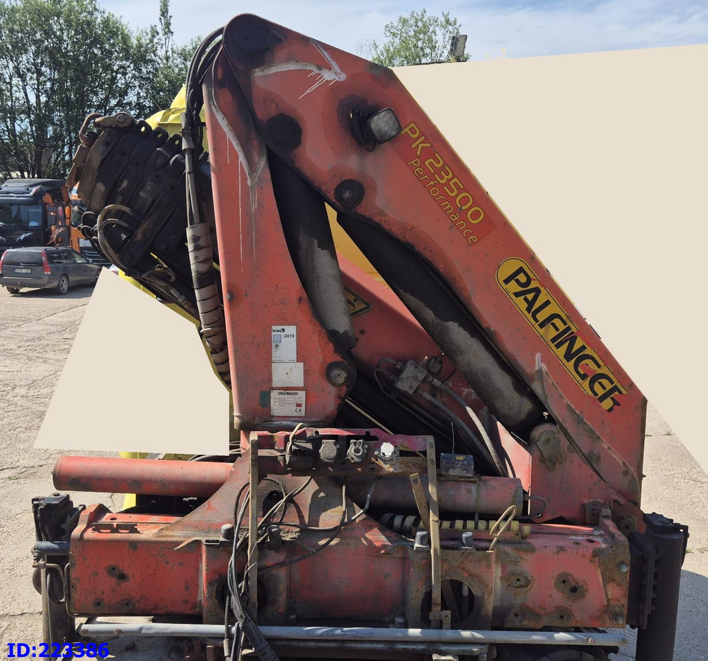 PALFINGER PK23500 + Remote control - Truck mounted crane: picture 4 PALFINGER PK23500 + Remote control - Truck mounted crane: picture 4