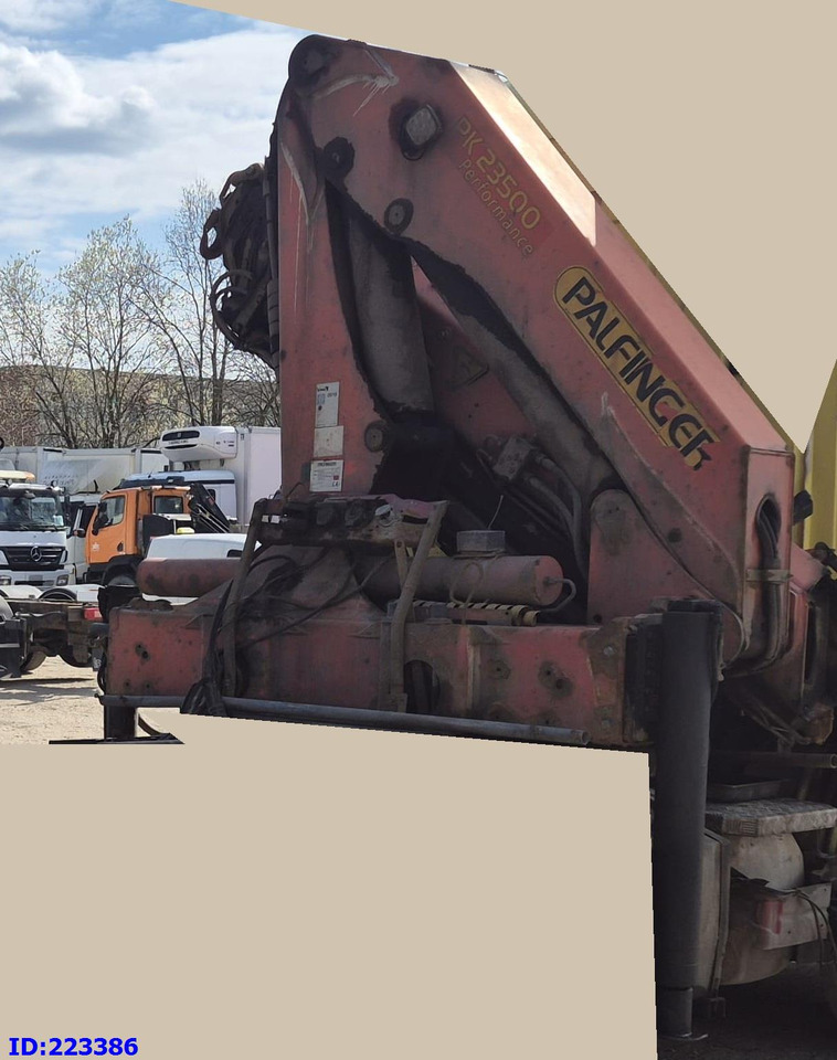 PALFINGER PK23500 + Remote control - Truck mounted crane: picture 1 PALFINGER PK23500 + Remote control - Truck mounted crane: picture 1