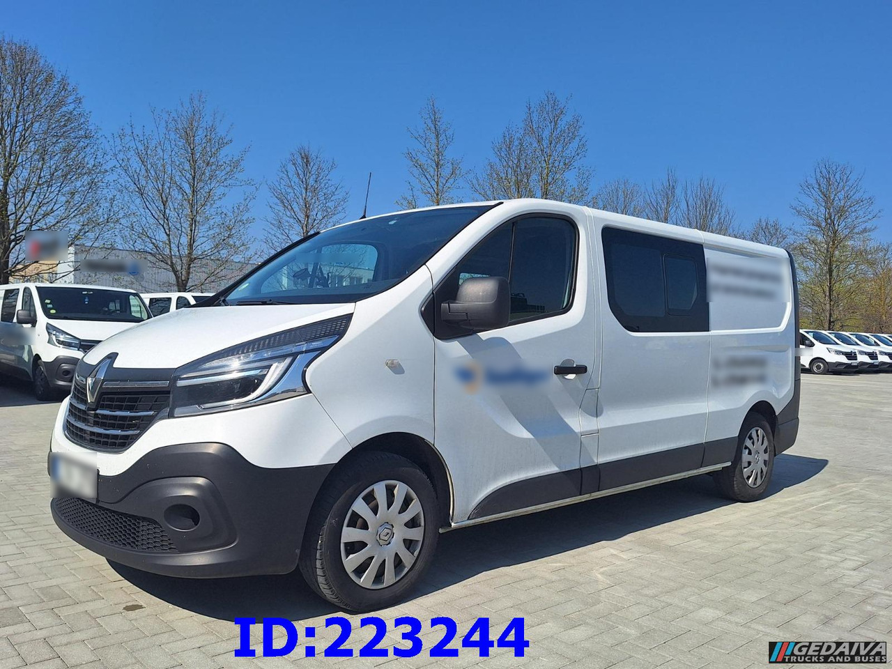 RENAULT Trafic (6pcs. available) - Crew cab van: picture 5 RENAULT Trafic (6pcs. available) - Crew cab van: picture 5