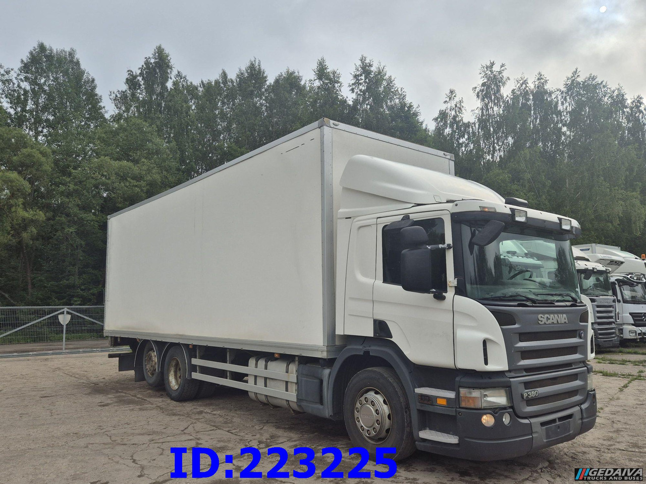 SCANIA P380 6x2 Open side box - Box truck: picture 4 SCANIA P380 6x2 Open side box - Box truck: picture 4