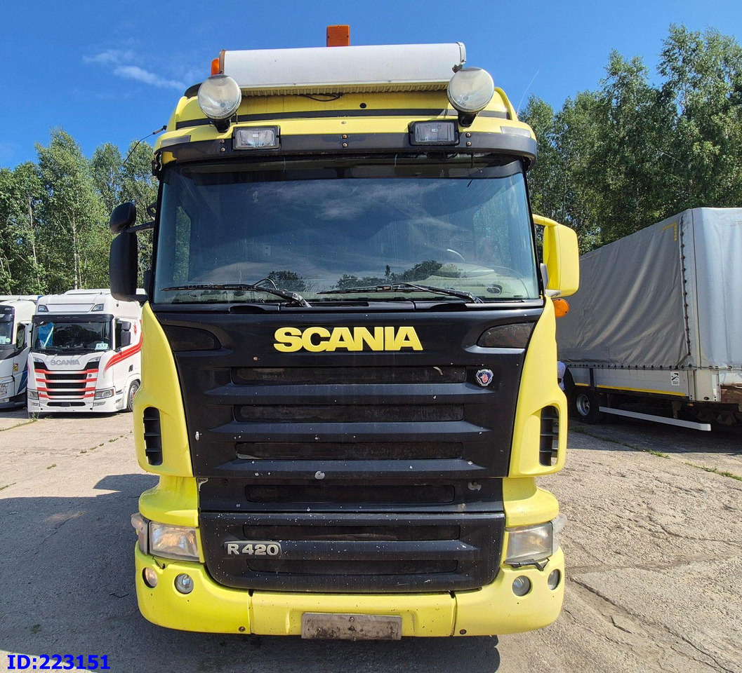 SCANIA R420 6x2 + Crane Palfinger PK23500 + Remote control - Tractor unit: picture 2 SCANIA R420 6x2 + Crane Palfinger PK23500 + Remote control - Tractor unit: picture 2