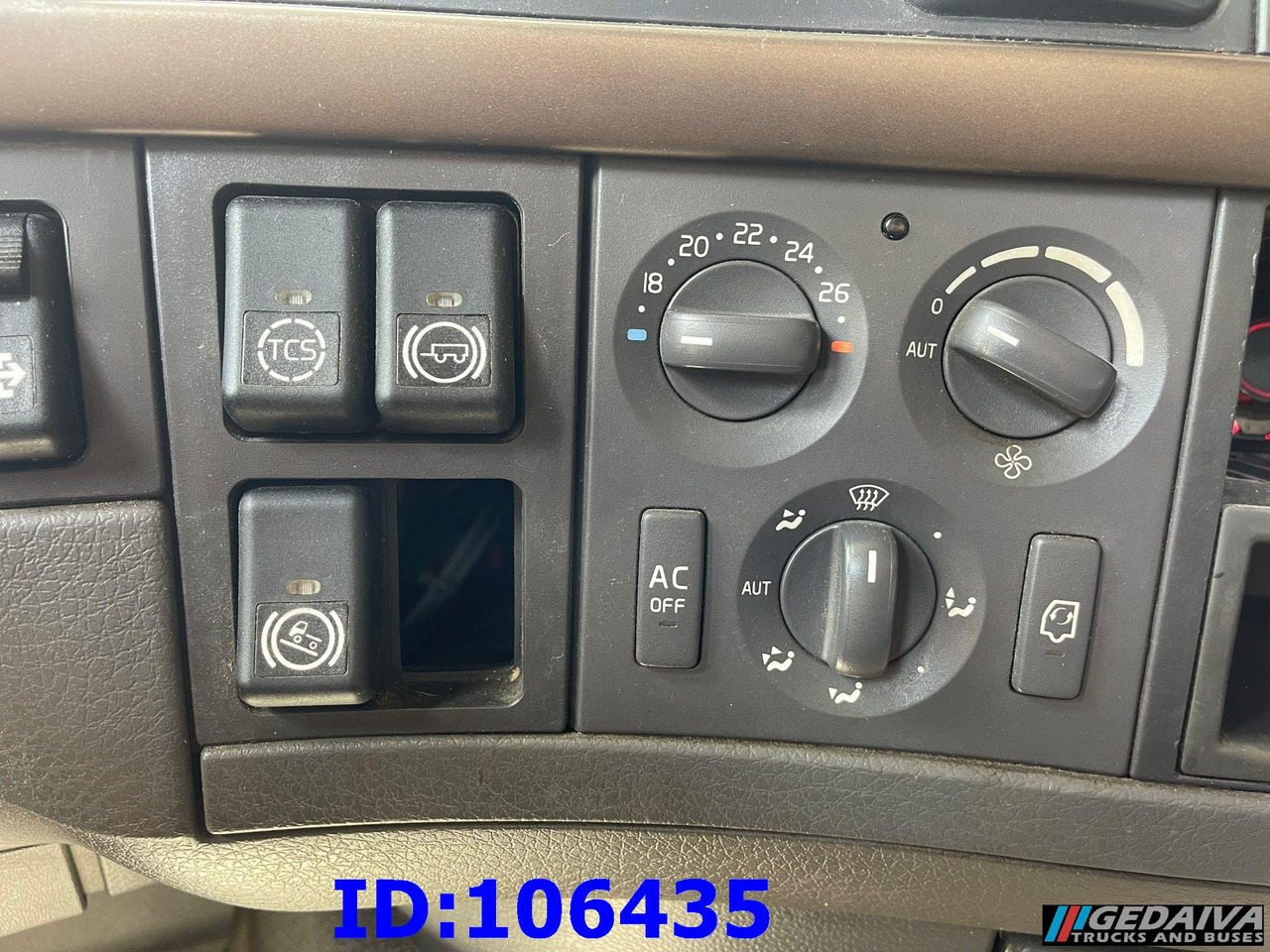 Tractor unit VOLVO FH16 700HP 6X4 Euro5: picture 11