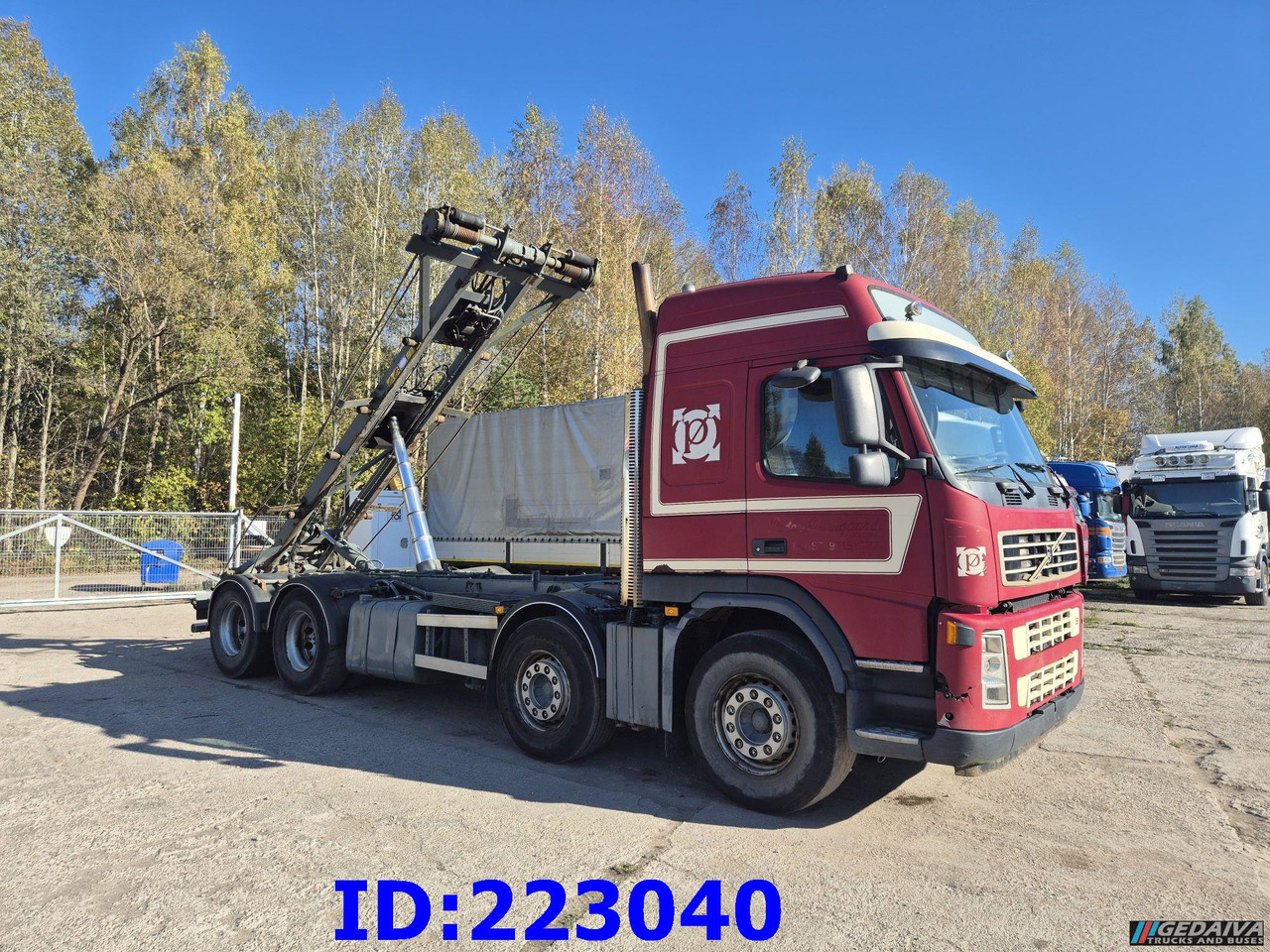 VOLVO FM12 420HP 8x2 - Tipper: picture 4 VOLVO FM12 420HP 8x2 - Tipper: picture 4