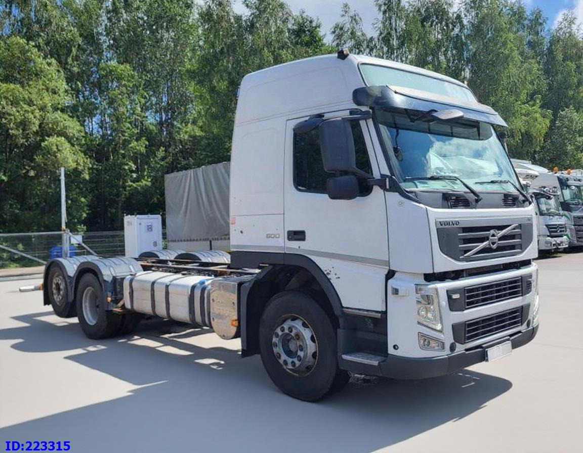 VOLVO FM13 500HP 6x2 Euro5 - Cab chassis truck: picture 4 VOLVO FM13 500HP 6x2 Euro5 - Cab chassis truck: picture 4