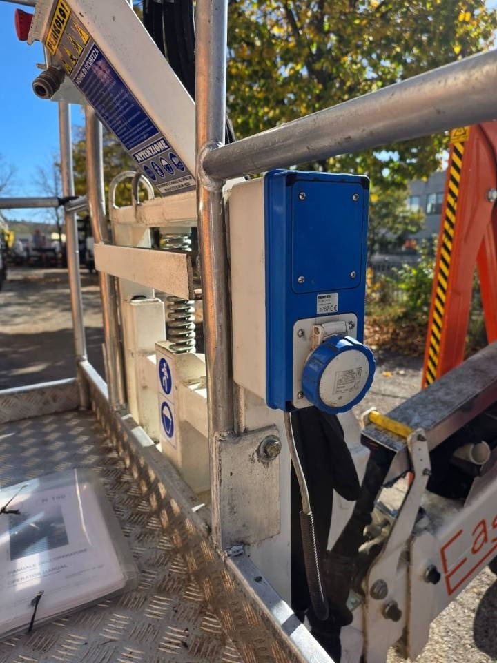 Aerial platform EasyLift R 190: picture 9 Aerial platform EasyLift R 190: picture 9