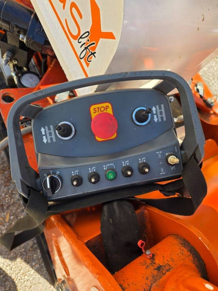 Aerial platform EasyLift R 190: picture 6 Aerial platform EasyLift R 190: picture 6