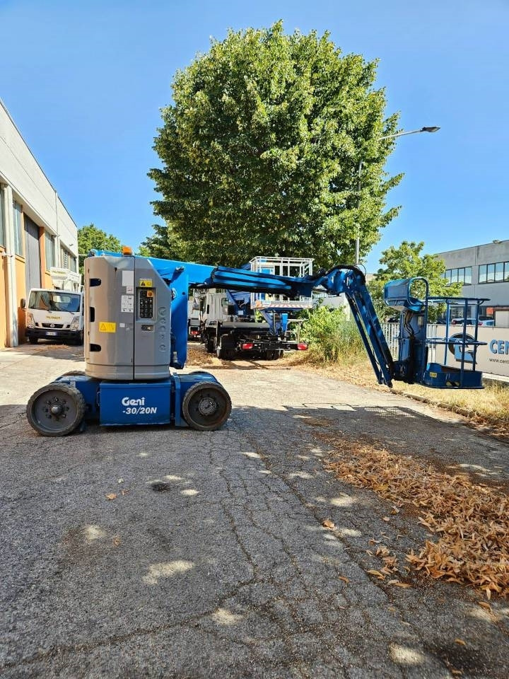 Genie Z 30/20 N RJ - Articulated boom lift: picture 2 Genie Z 30/20 N RJ - Articulated boom lift: picture 2