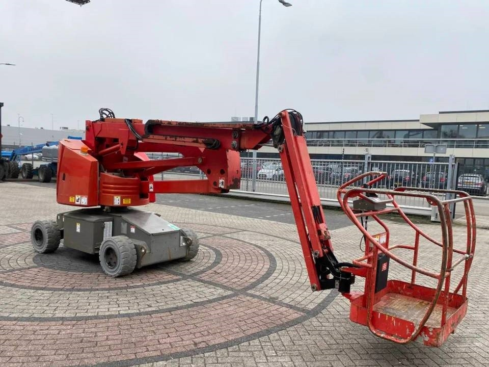 Haulotte HA 15 IP - Articulated boom lift: picture 1 Haulotte HA 15 IP - Articulated boom lift: picture 1