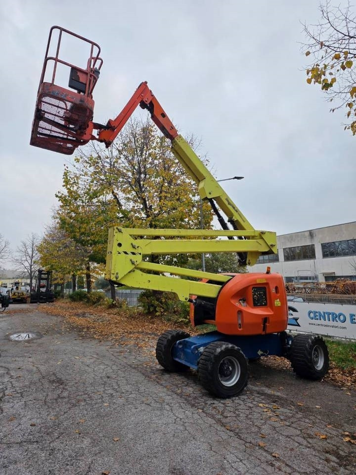 JLG 450 AJ - Articulated boom lift: picture 5 JLG 450 AJ - Articulated boom lift: picture 5