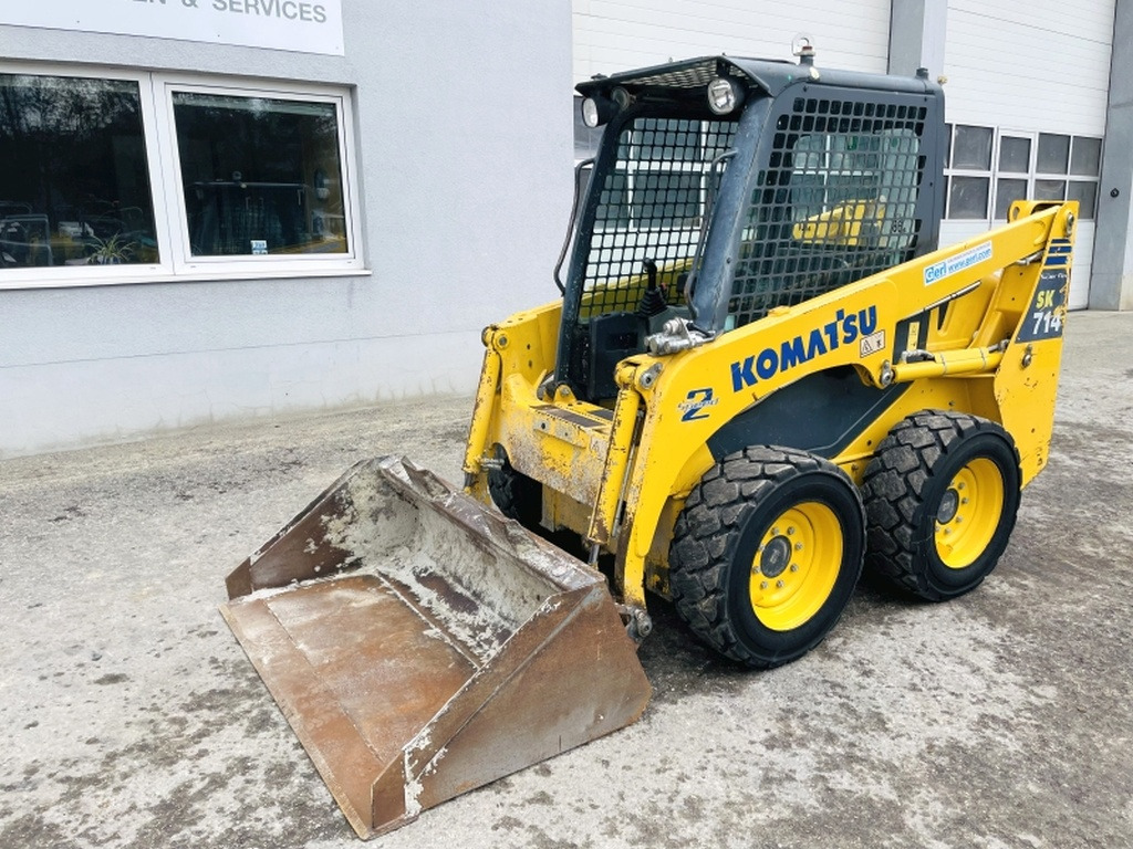 Komatsu SK714-5 (3948) - Skid steer loader: picture 4 Komatsu SK714-5 (3948) - Skid steer loader: picture 4