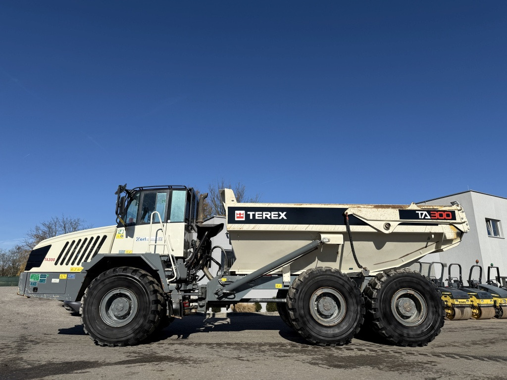 Terex TA 300 Gen 10 / Rokbak RA 30 (111765) - Articulated dump truck: picture 1 Terex TA 300 Gen 10 / Rokbak RA 30 (111765) - Articulated dump truck: picture 1