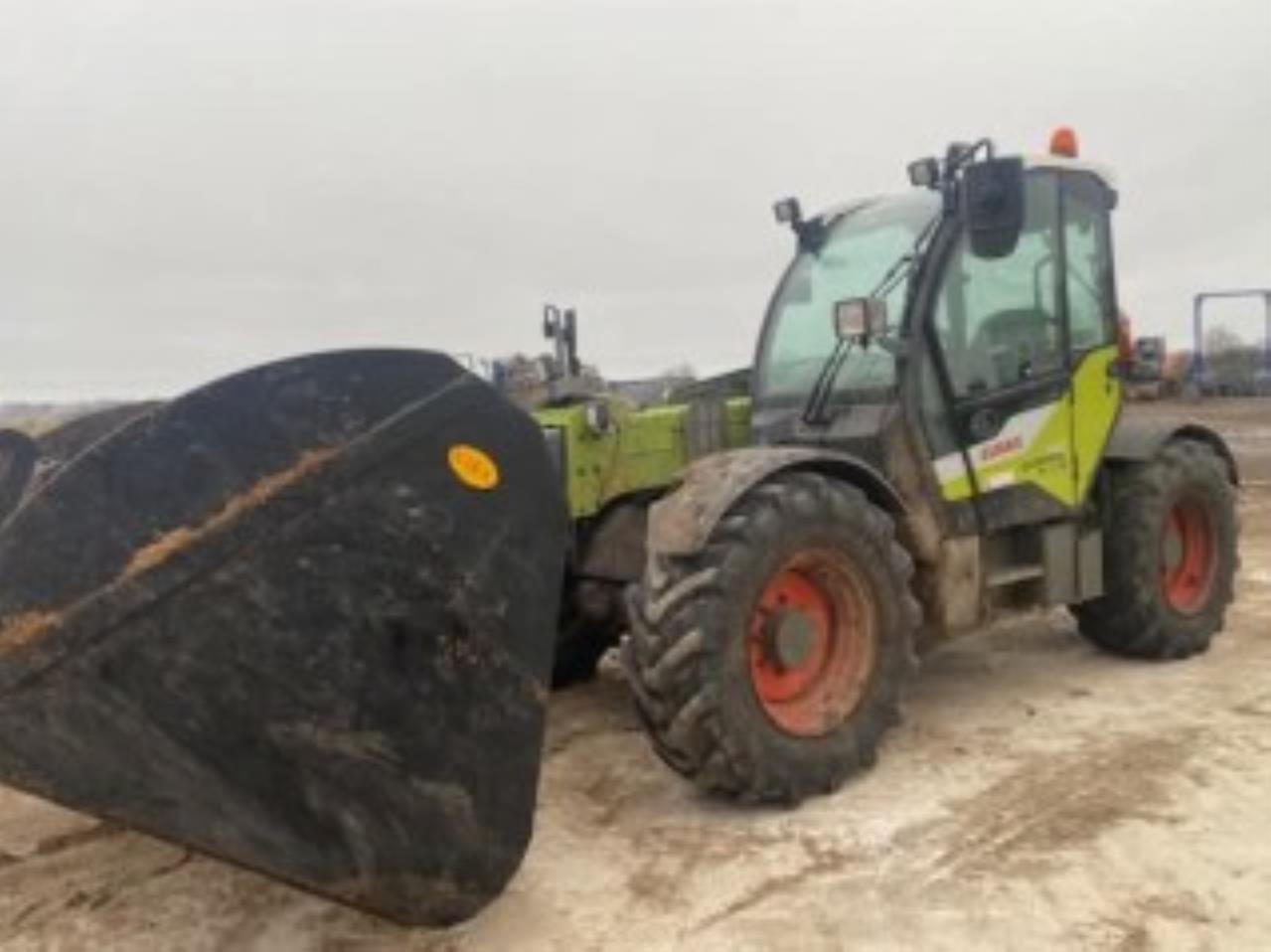 Claas 732 - Telescopic handler: picture 1 Claas 732 - Telescopic handler: picture 1