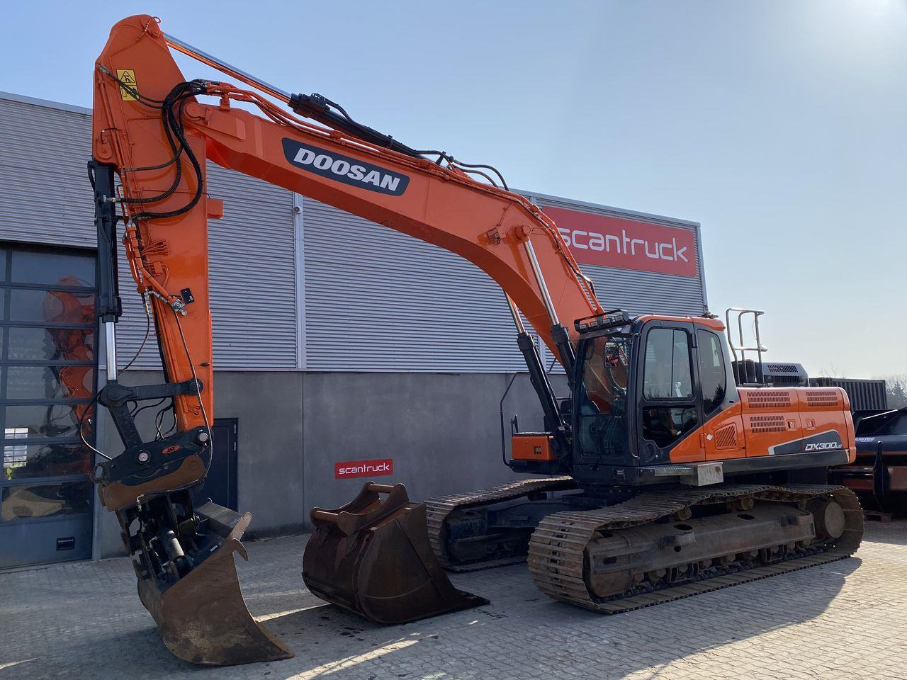 Doosan DX300LC-5 - Crawler excavator: picture 1 Doosan DX300LC-5 - Crawler excavator: picture 1