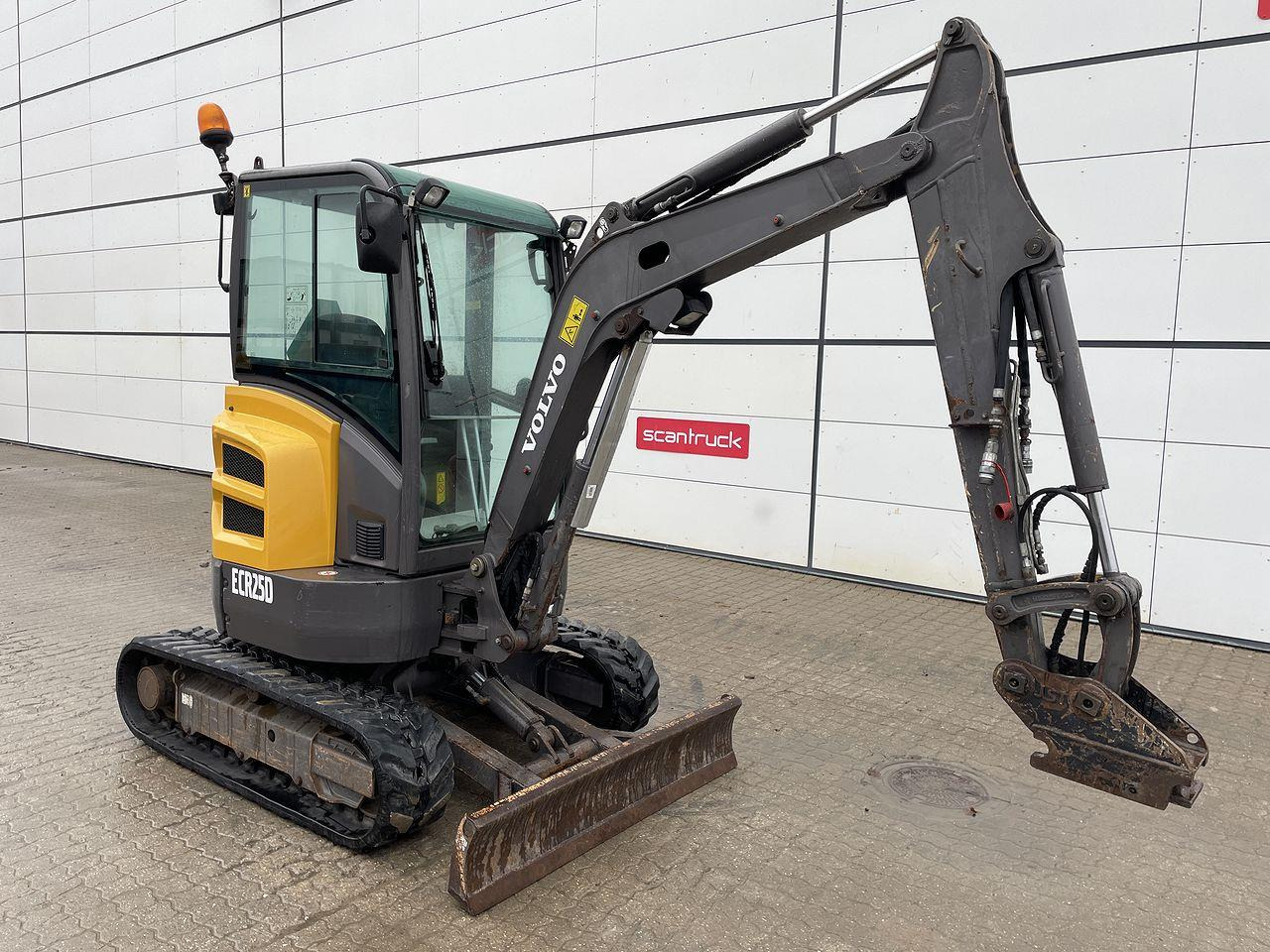 Volvo ECR25 - Mini excavator: picture 5 Volvo ECR25 - Mini excavator: picture 5
