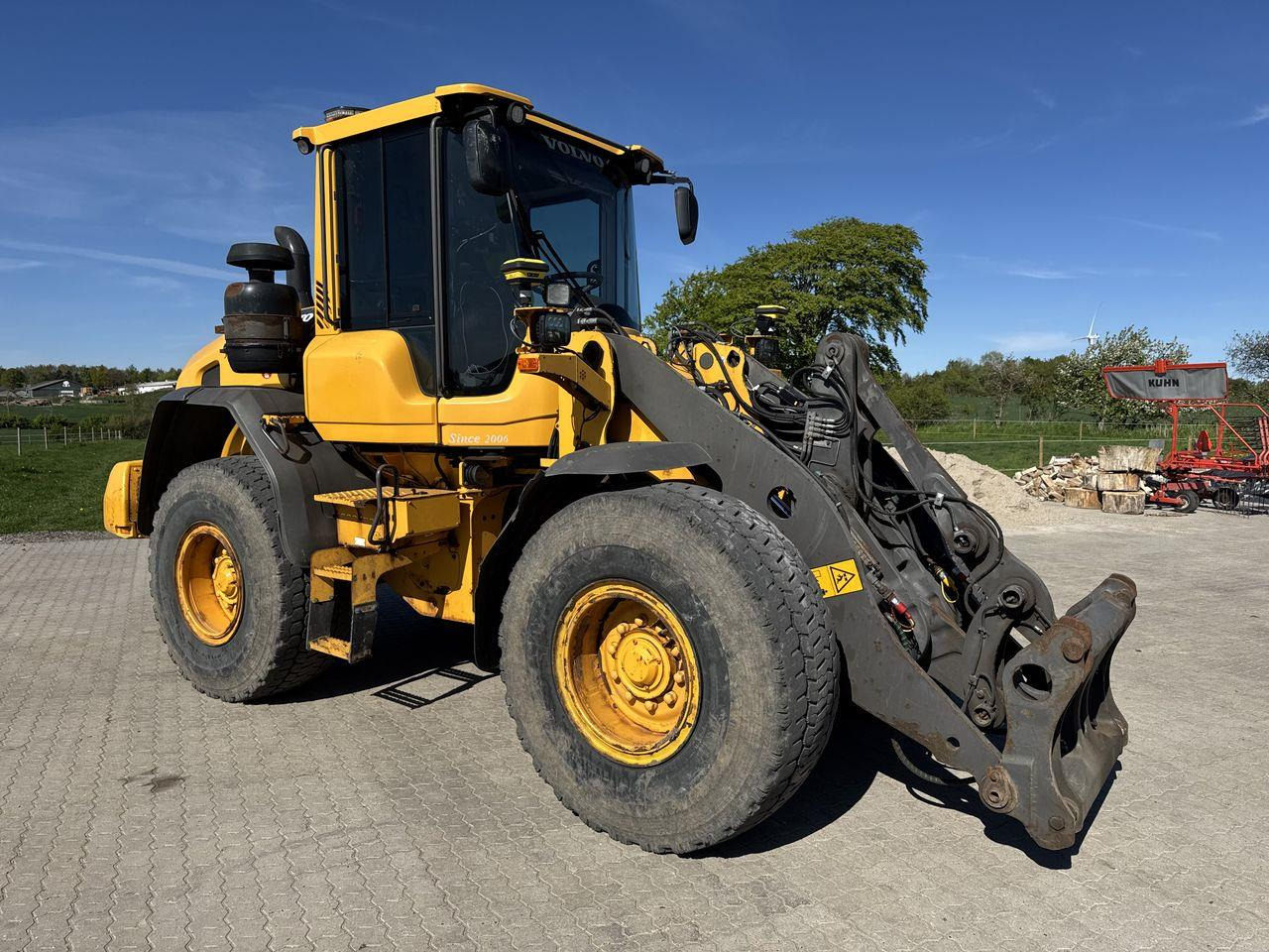 Volvo L60G - Wheel loader: picture 1 Volvo L60G - Wheel loader: picture 1