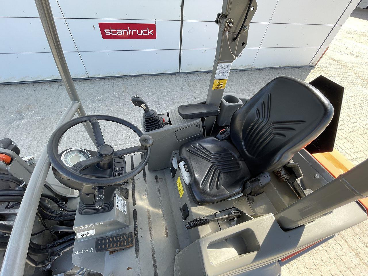 Weycor AR380 Agrar - Compact loader: picture 3 Weycor AR380 Agrar - Compact loader: picture 3