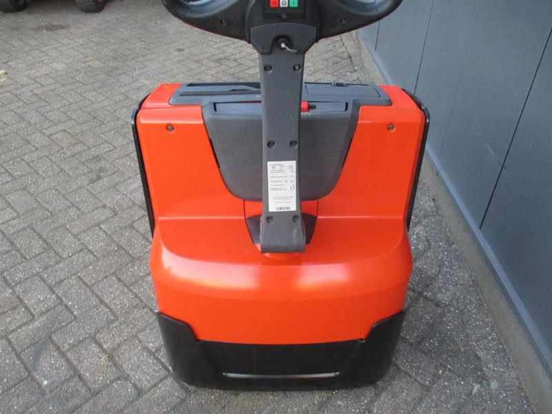 BT LWE 160 - Pallet truck: picture 4 BT LWE 160 - Pallet truck: picture 4