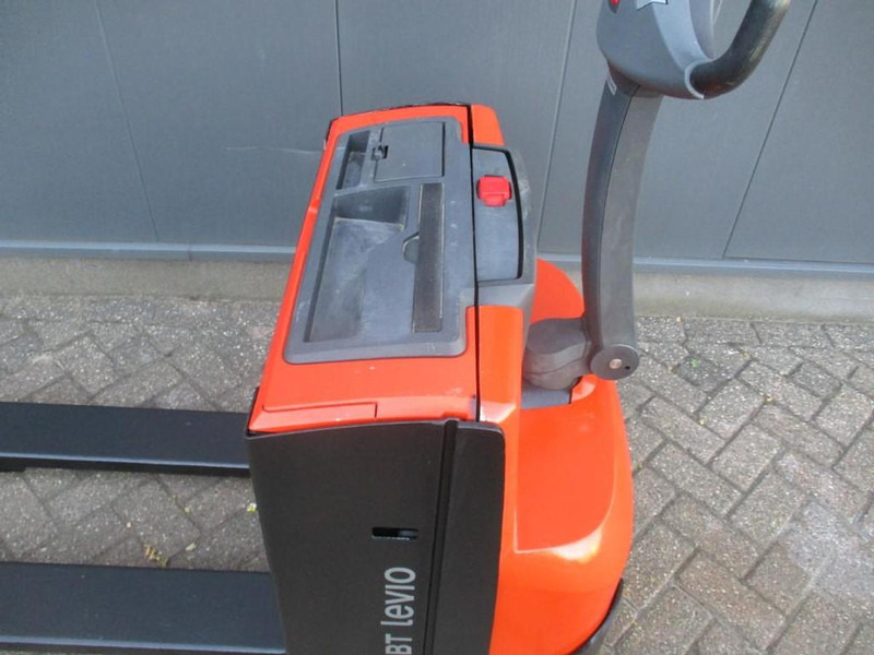 BT LWE 160 - Pallet truck: picture 5 BT LWE 160 - Pallet truck: picture 5