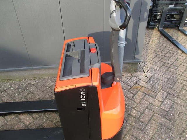 BT LWE 160 - Pallet truck: picture 5 BT LWE 160 - Pallet truck: picture 5