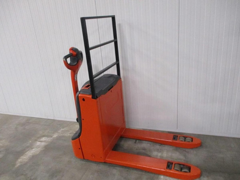 Linde T16 - Pallet truck: picture 1 Linde T16 - Pallet truck: picture 1