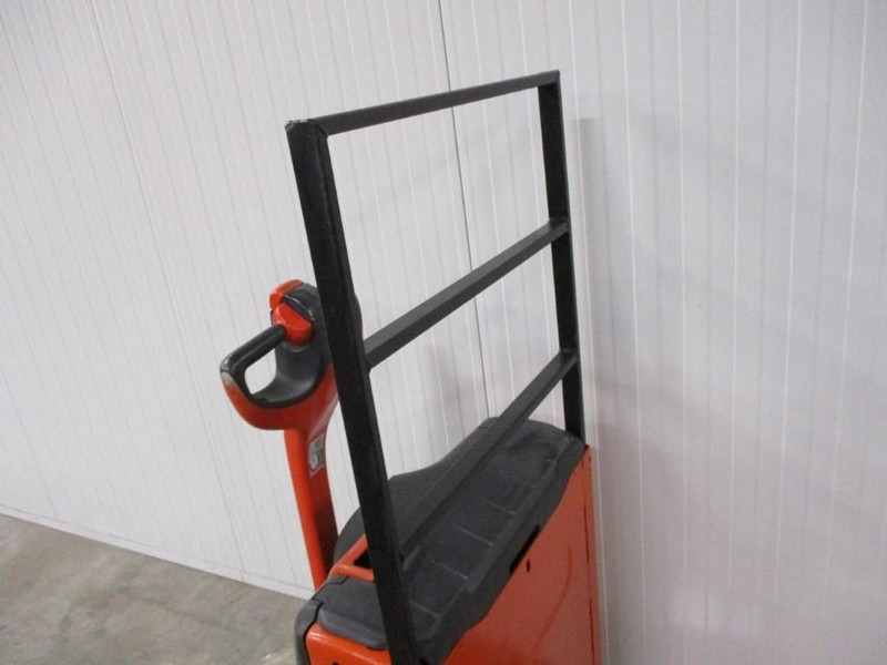 Linde T16 - Pallet truck: picture 4 Linde T16 - Pallet truck: picture 4
