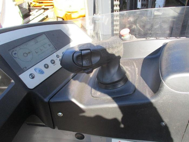 Still FM X12 N - Reach truck: picture 5 Still FM X12 N - Reach truck: picture 5