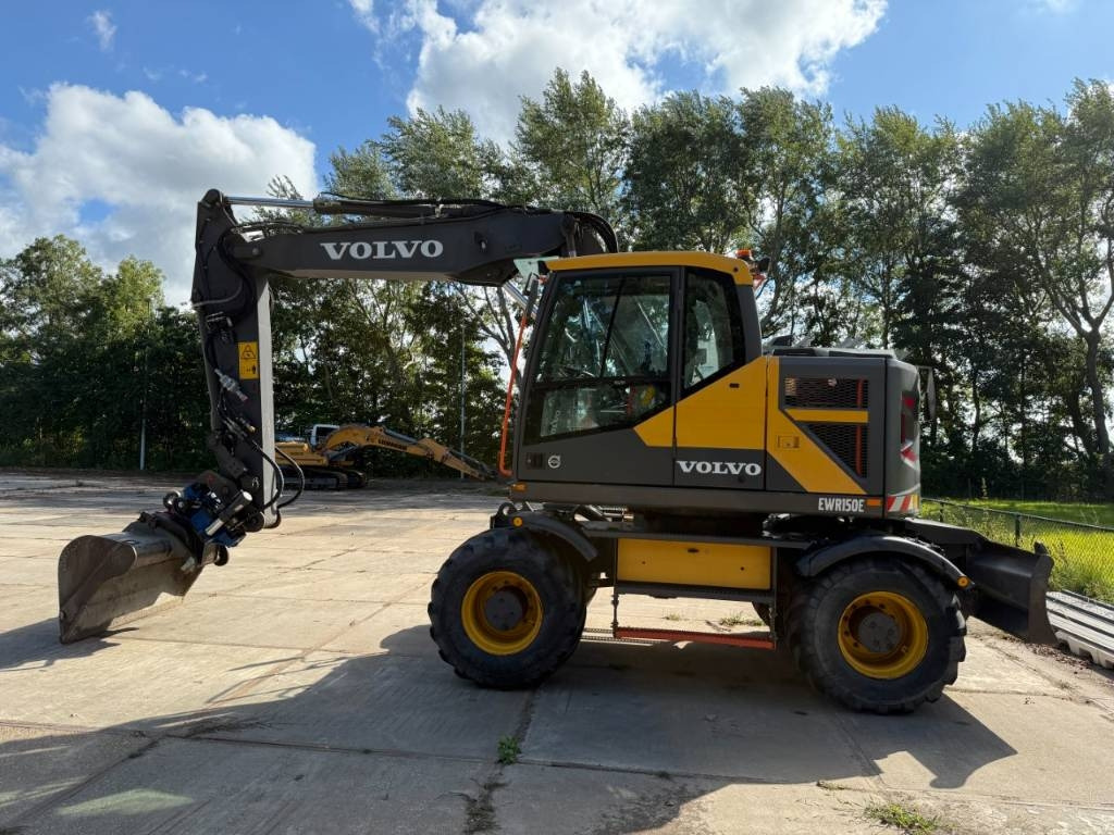 Volvo EWR 150 E  - Wheel excavator: picture 1 Volvo EWR 150 E  - Wheel excavator: picture 1