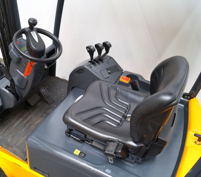 Jungheinrich EFG115 - Electric forklift: picture 3 Jungheinrich EFG115 - Electric forklift: picture 3